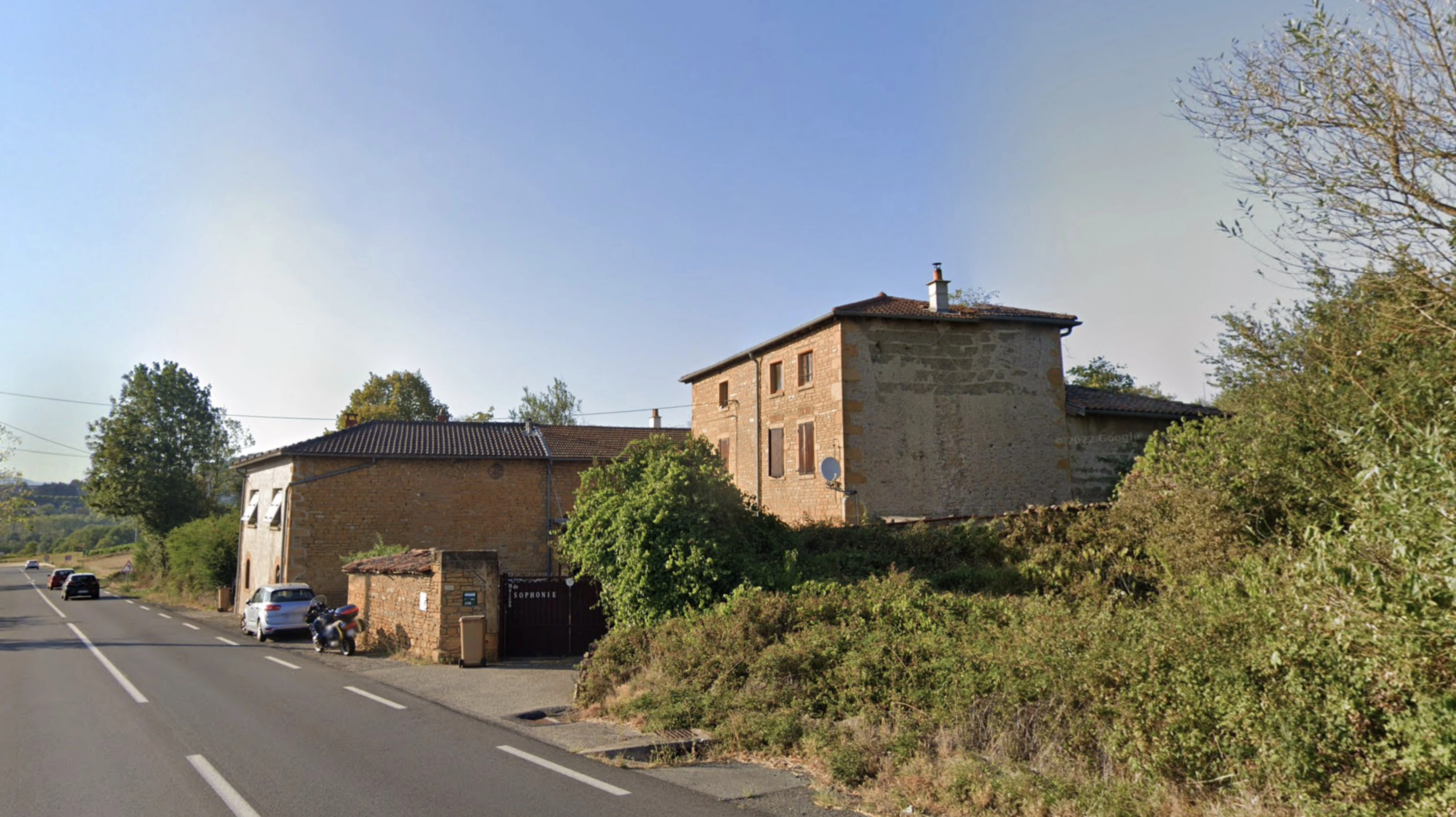 Réhabilitation d'une maison communale à Bagnols